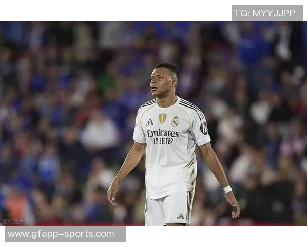 居莱尔助攻姆巴佩四次领跑西甲助攻榜展现默契配合 居莱尔助攻姆巴佩四次领跑西甲助攻榜展现默契配合