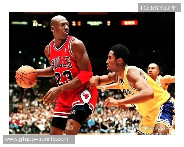 弗拉格18岁达成生涯第200分历史上仅有詹姆斯科比麦迪做到过